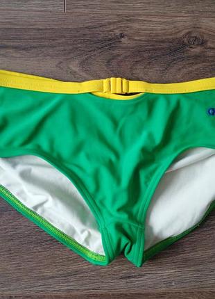Брендовые женские плавки adidas.