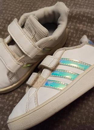 Кроссовки детские adidas