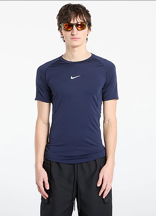 Чоловіча компресійна спортивна футболка nike pro men's dri-fit tight short-sleeve fitness top - xl