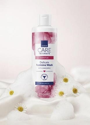 Засіб для жіночої інтимної гігієни avon care intimate з екстрактом ромашки 250 мл