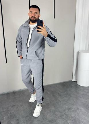 Костюм повсякденнмй спортивний у кольорах