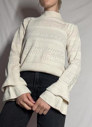 Soft lace knit — by clara paris молочний ажурний светр з воланами m т4