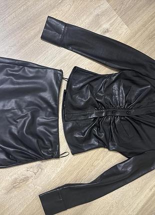 Крсиюм жіночий zara
