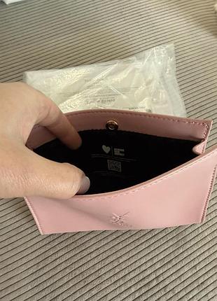 Косметичка yves saint laurent beauté 2