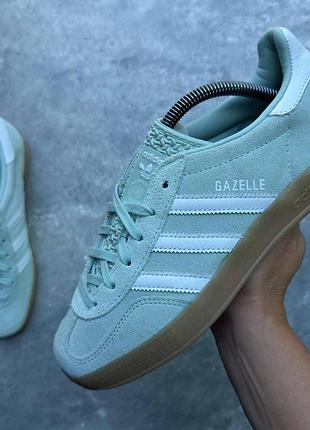 Кросівки жіночі adidas gazelle indoor (38 (23.5 см))