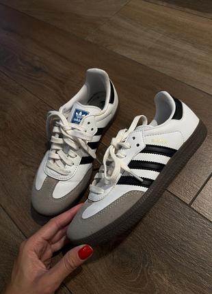 Adidas samba стан нових 2