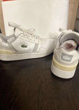 Продам  кросівки жіночі lacoste