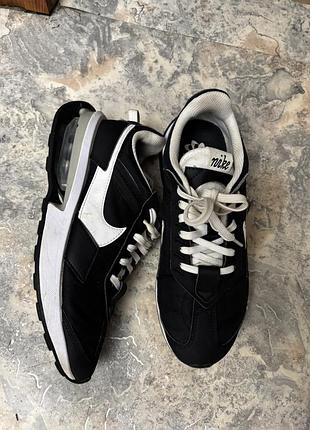 Кроссовки nike 10
