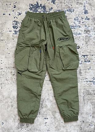 Спортивні нейлонові штани puma x attempt utility nylon cargo pants