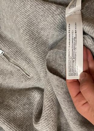 Актуальний светрик massimo dutti 2