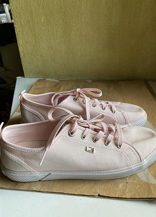 Кеди tommy hilfiger 41 размер