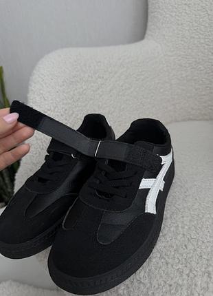 Кросівки типу adidas samba 6