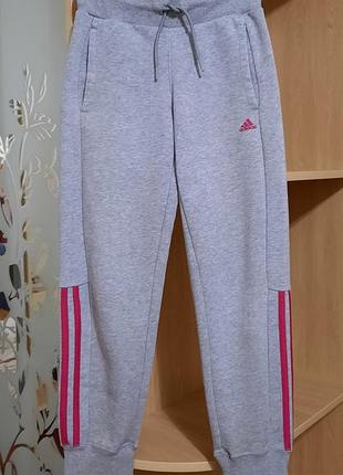 Спортивні штани джоггери adidas sport essentials climalite 9-10 років 140 см