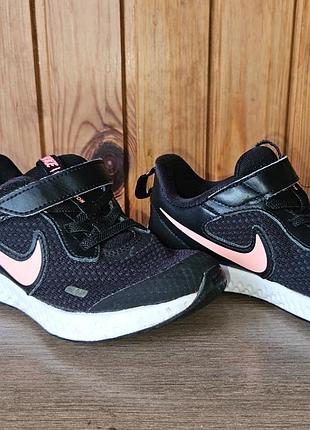 Кроссовки nike
