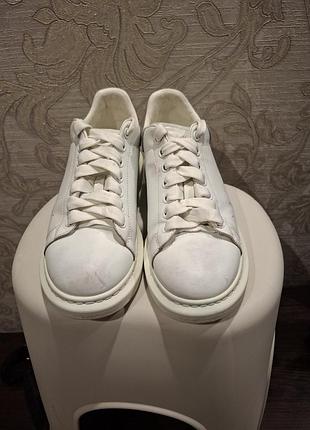 Alexander mcqueen кроссовки размер 40-41.