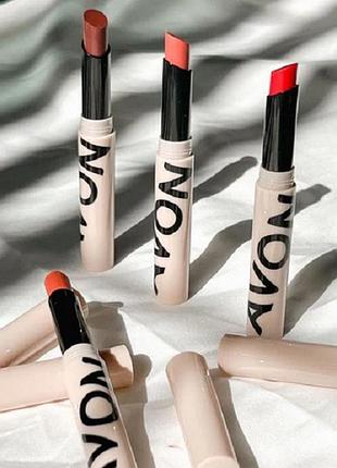 Avon доглядаюча помада-бальзам для губ, 2 г (рожевий / pink)