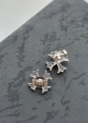 Сережки chrome hearts plus stud 2