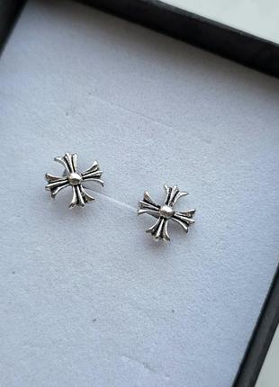 Серьги chrome hearts plus stud