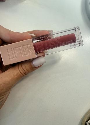 Maybelline блиск для губ, без одного затесту