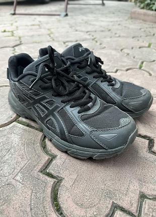 Кросівки asics gel nyc gore-tex triple black termo