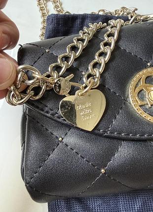 Фірмова сумка бананка guess 4