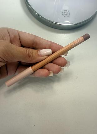 Kylie cosmetics precision pout lip liner pencil  олівець для губ
