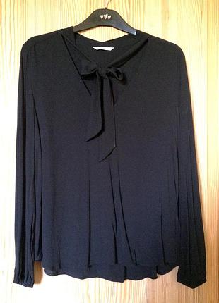 Блуза черная с завязками-бантом h&m
