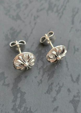 Сережки silver chrome hearts mini gothic blossom 4