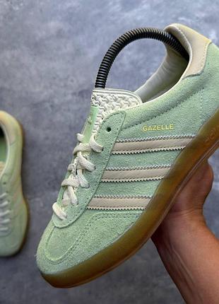 Кроссовки женские adidas gazelle indoor (38 (24 см))