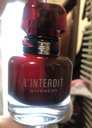 Givenchy l'interdit eau de parfum rouge 10