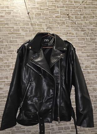 Куртка косуха фірми zara