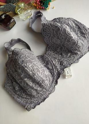 Кружевний бюстгалтер triumph amourette, eur 85f