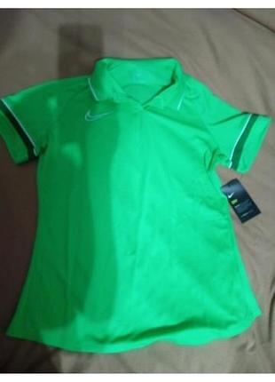 Футболка женская,s,mnike dri-fit, оригинал