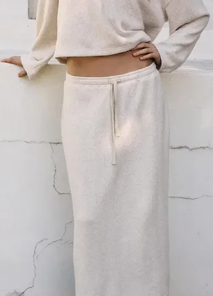 Продам костюм zara 7