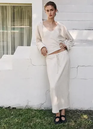 Продам костюм zara 2
