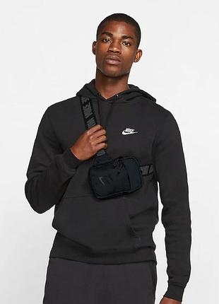 Сумка месенджер nike essentials shoulder bag