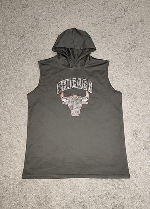 Спортивна безрукавка з капюшоном chicago bulls (розмір l)