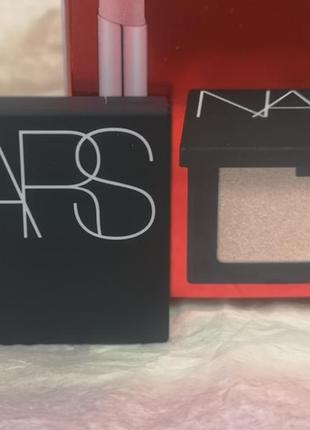 Nars highlighting blush powder хайлайтер в оттенке orgasm, 2,5 гр.2 фото