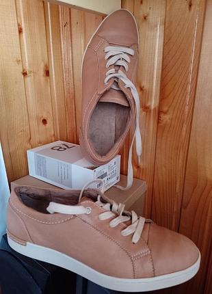 Женские бежевые кожаные сникерсы от clark's un maui lace