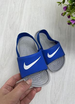 Шльопанці босоніжки nike