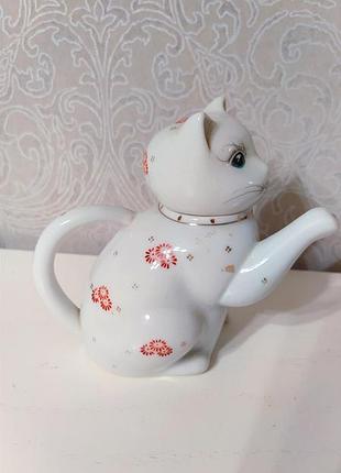 Винтажный заварочный чайник в форме кота,