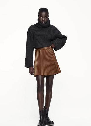 Спідниця плісе з екошкіри zara