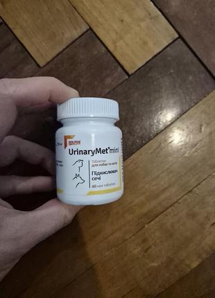 Dolfos urinarymet mini - таблетки урінарімет для котів і собак з проблемами сечостатевої системи