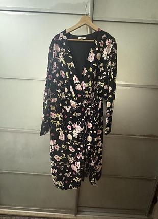 Черное цветочное платье / кимоно h&amp;m