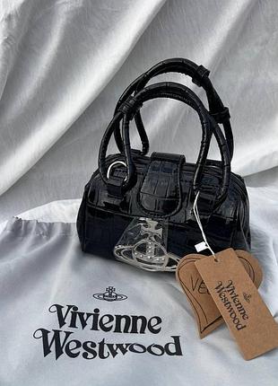 Лакированная мини-сумка vivienne westwood с массивной эмблемой