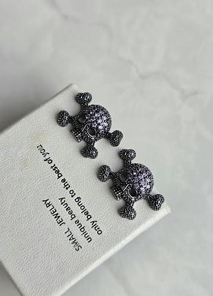 Сережки black witch's gleam 6