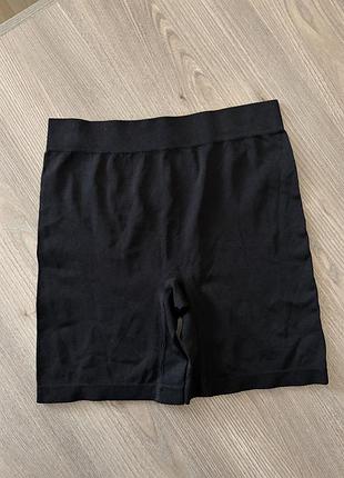 Коригуючі шортики primark
