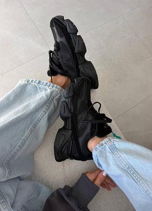 New balance 9060r
full black 5