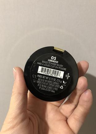 Румяна milani luminosso 2