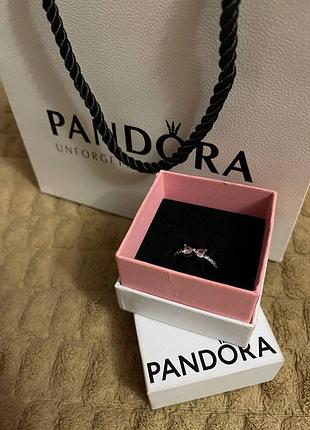 Оригінальна срібна каблучка pandora «блискучий рожевий бантик» (з комплектом)